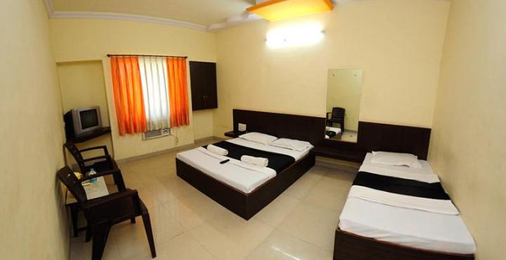Hotel Yog Palace